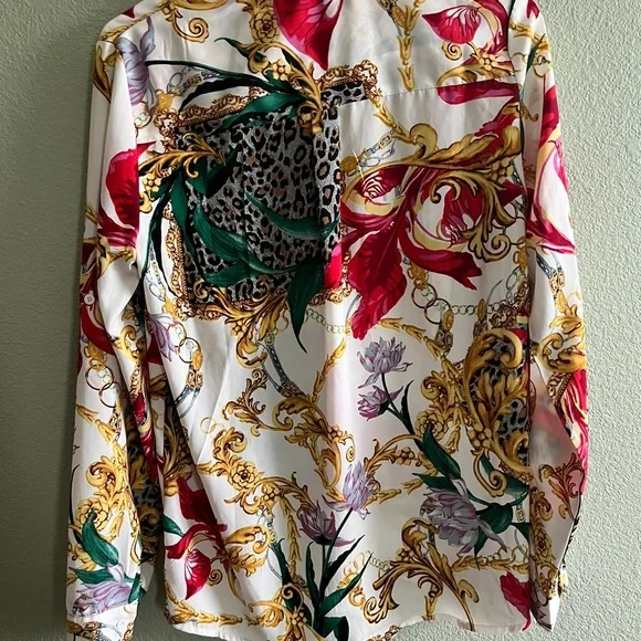 Pattern button up - Picture 3 of 3